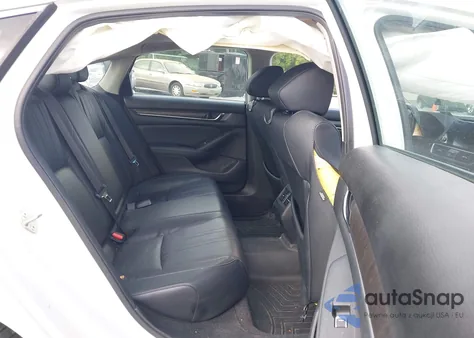 2018 Honda Accord Exl z USA, uszkodzony, nr VIN 1HGCV1F55JA240858